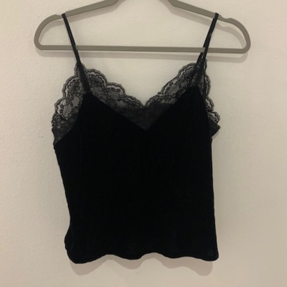 Gap black velvet and lace camisole top size small